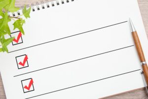 その看板、逆効果かも?集客を遠ざけるデザインのNGパターン3選|看板ワークス